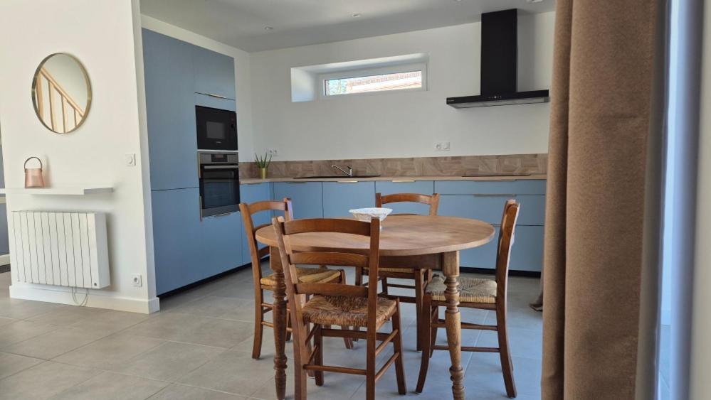 פורטביי Chambres D'Hotes & Gites - Domaine Les Sources מראה חיצוני תמונה